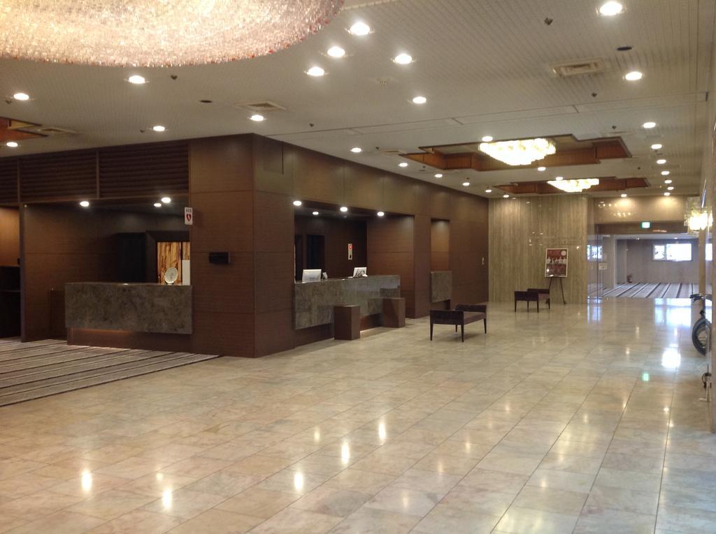 Okayama Plaza Hotel Exterior photo